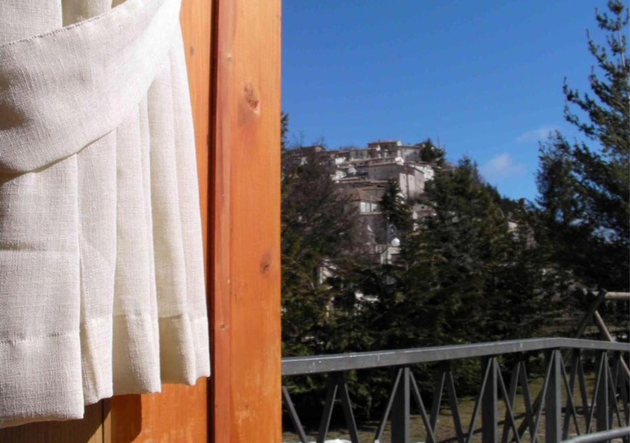 Alba Sporting Hotel Rocca di Mezzo Exterior foto